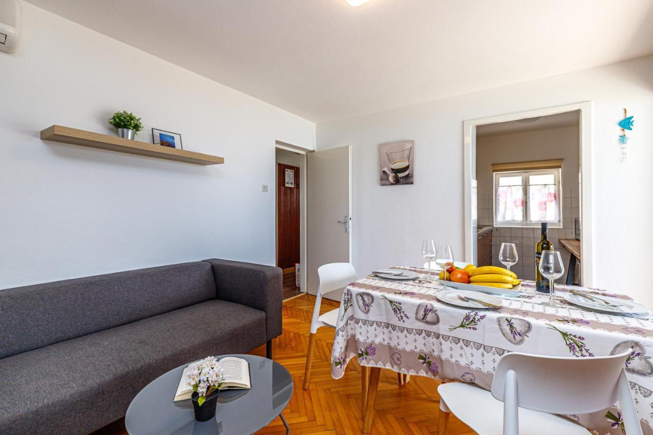 Al Mare Apartments Rovinj Eksteriør bilde