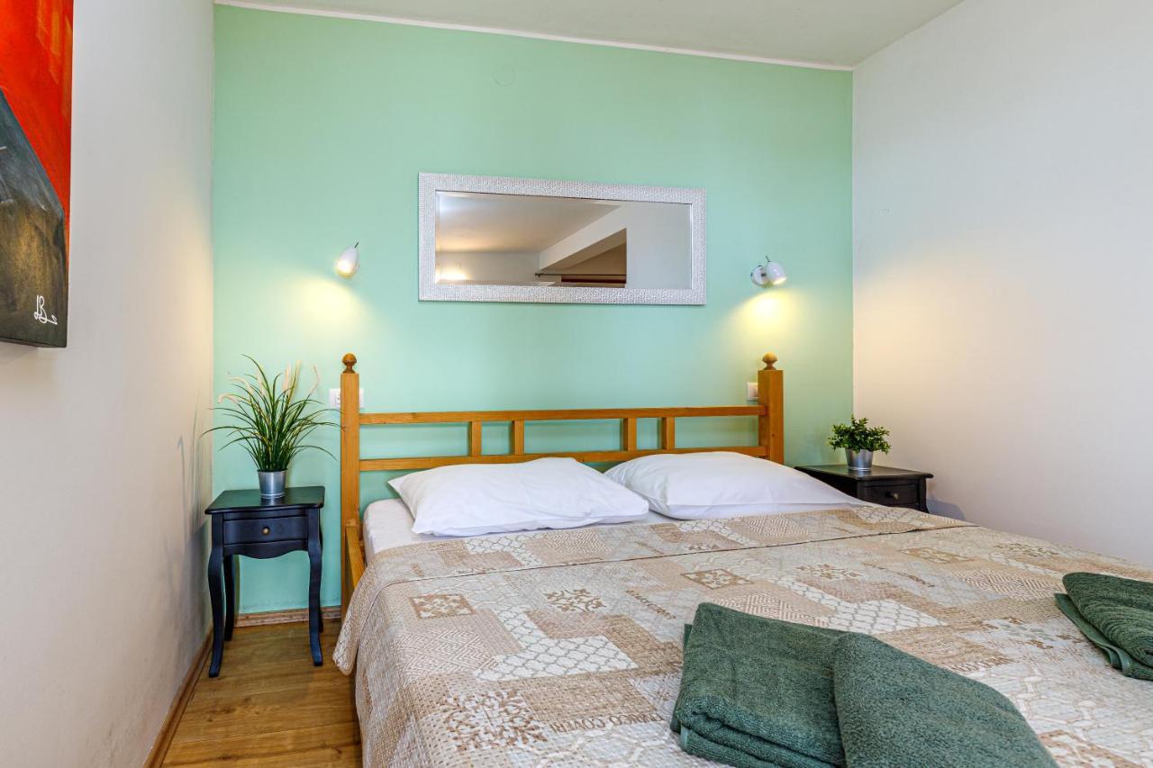 Al Mare Apartments Rovinj Eksteriør bilde